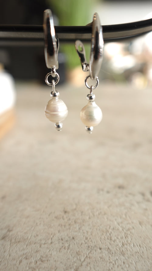 עגילי ויקטוריה